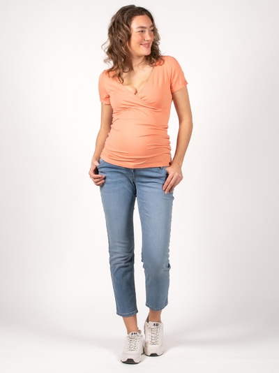 Oranje zwangerschaps-T-shirt met V-hals