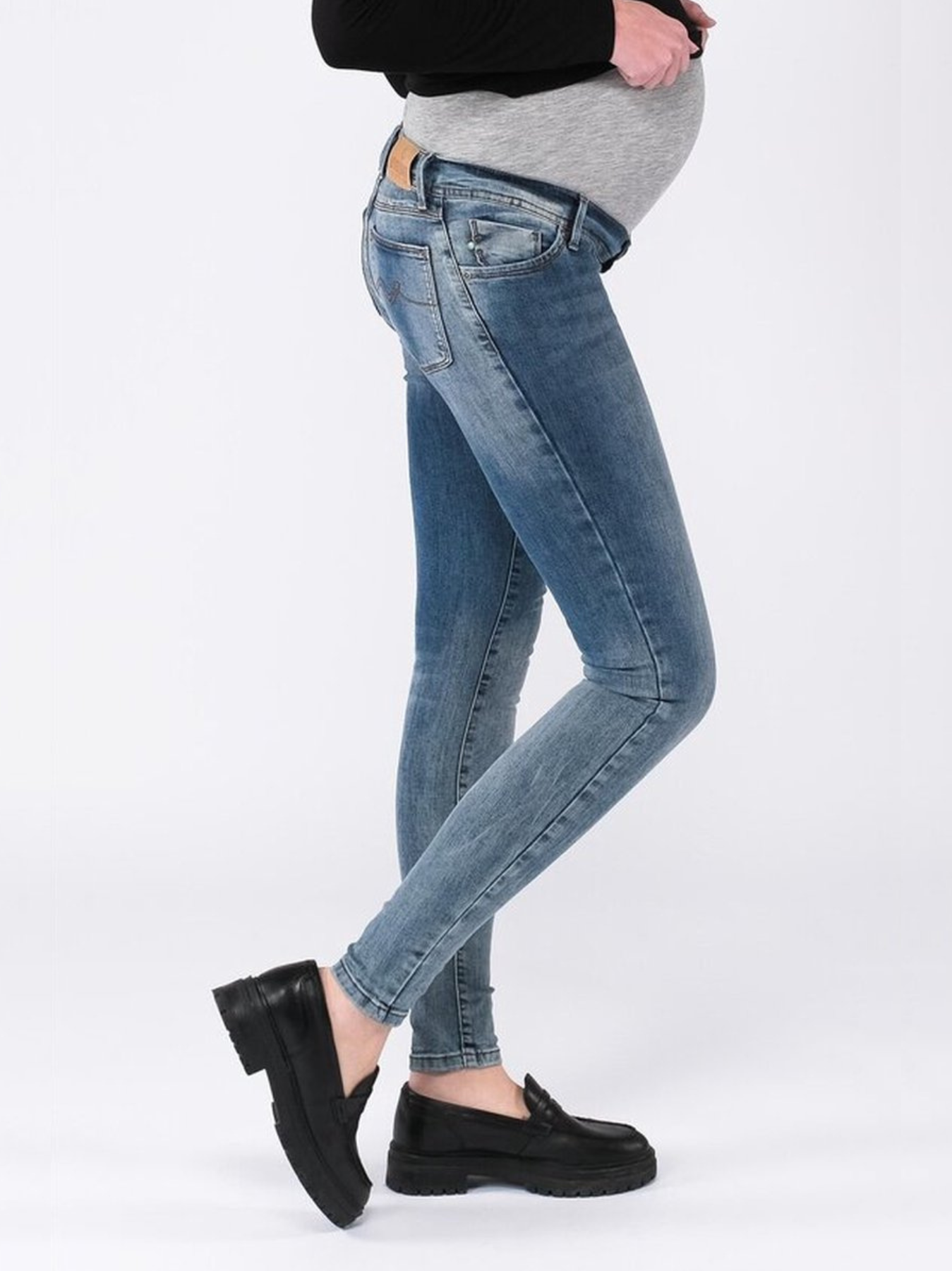 Duurzame ultra skinny donkere zwangerschapsjeans - L32
