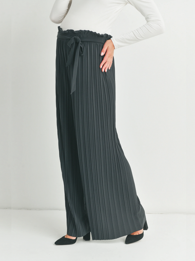 Geplooide broek met wijde pijpen Zwart