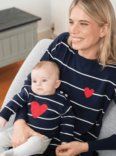 Pull marin avec coeur maman et mini