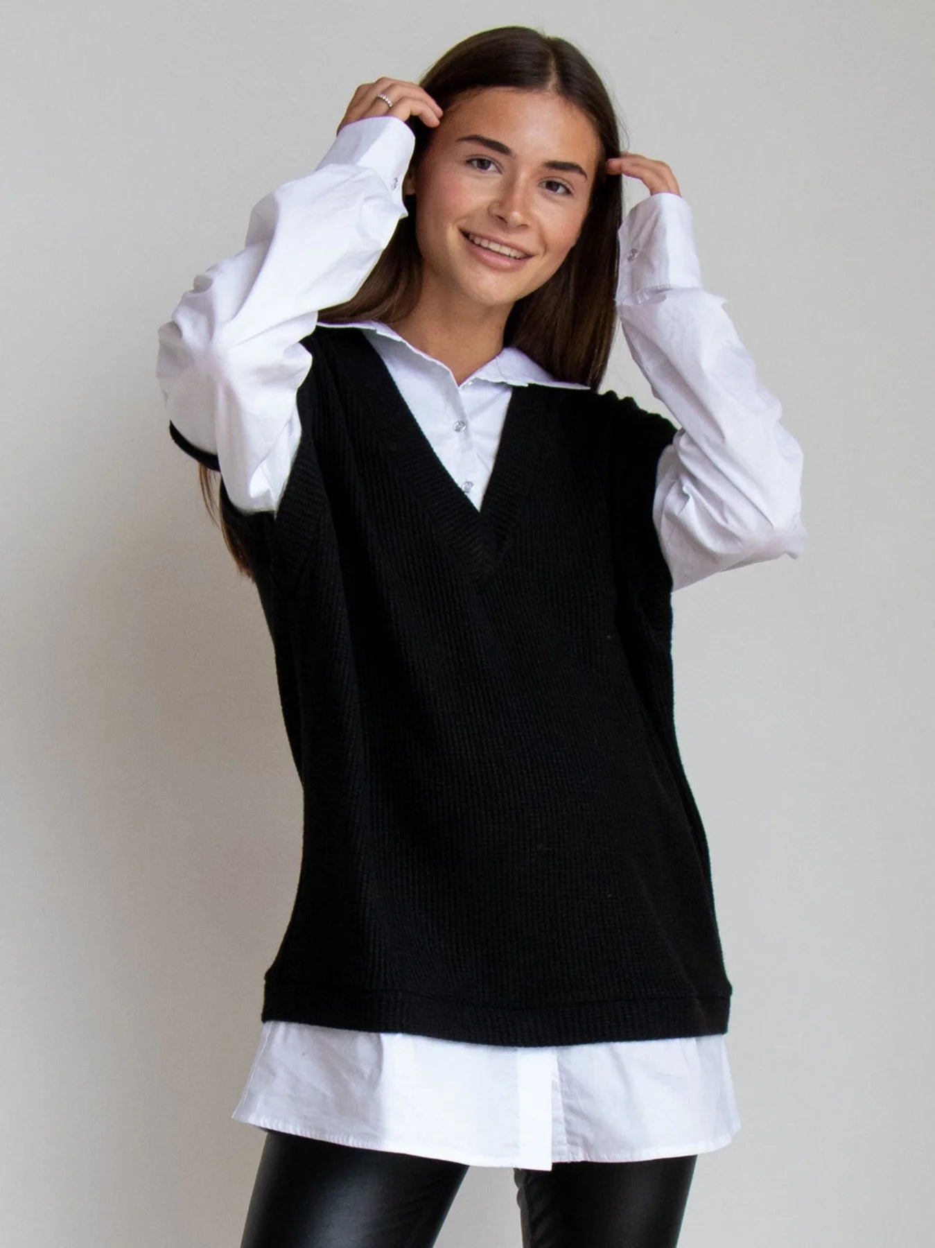 Pull/chemise de grossesse chic noir et blanc