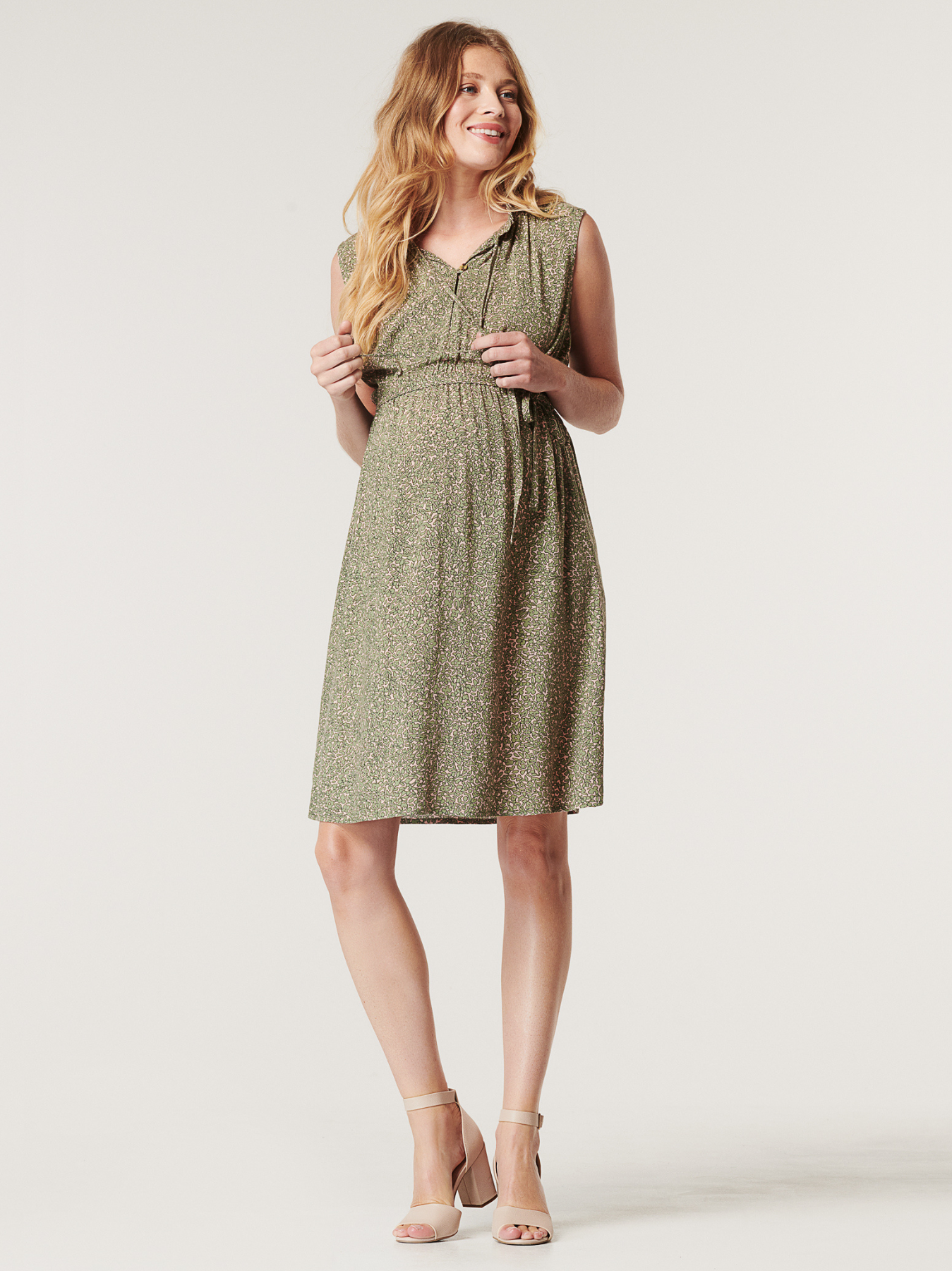 Robe fluide à motif printanier