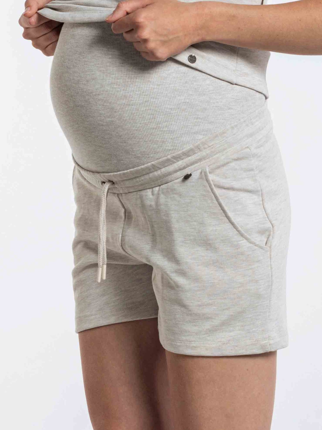 Beige cotton maternity shorts